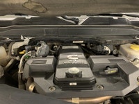 Check out this vehicle's pictures, features, options and specs, and let us know if you have any ques... (image 5)