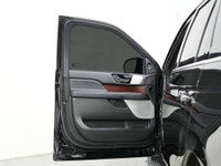 This 2023 Lincoln Navigator Reserve is a local Ontario vehicle that delivers full-size luxury, comma... (image 8)