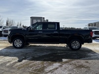 AMVIC Licensed Dealer * Duramax Diesel * Bose Sound System * Heated Front Seats * Power Sunroof * Po... (image 3)