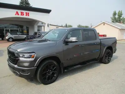 **$364.00** Bi-Weekly Take a look at this 2020 Ram 1500 Laramie Crew Cab 4x4 with only 59,573 km! Po...