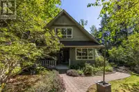 576 CATES HILL ROAD Bowen Island, British Columbia