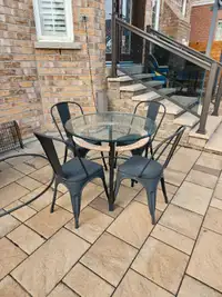 OUTDOOR 5 PC TABLE