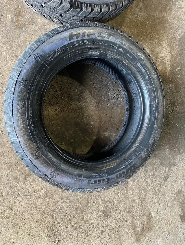 185 65 15 - WINTER TIRES - PAIR - GREAT SHAPE in Tires & Rims in Kitchener / Waterloo - Image 5