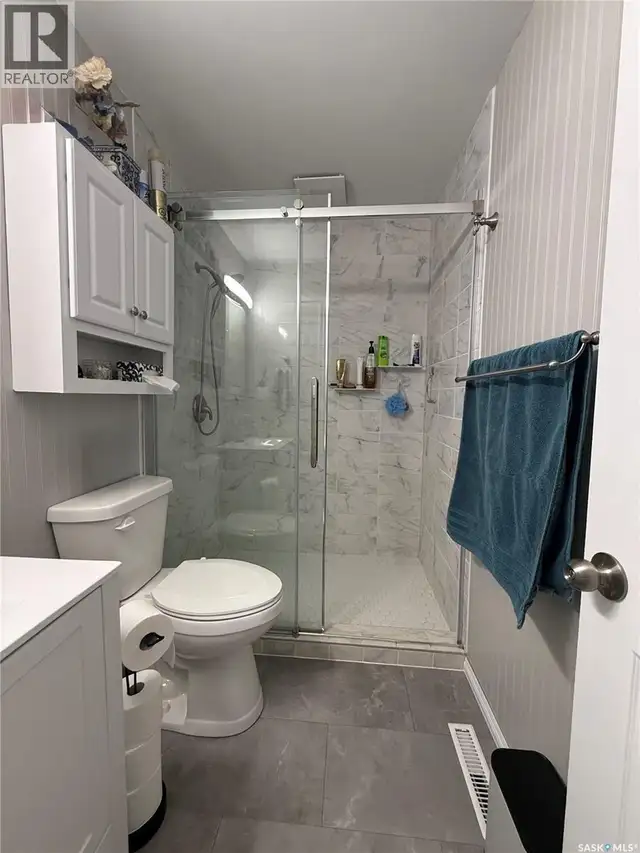 201 4th AVENUE SE Eston, Saskatchewan in Houses for Sale in Swift Current - Image 23