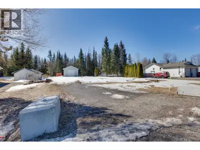 Prime opportunity to secure a fully serviced 0.51 acre lot (22216 square feet) within City limits. Z...