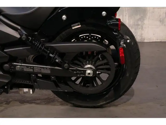 2025 Indian Motorcycle Scout Sixty Bobber Limited in Street, Cruisers & Choppers in Ottawa - Image 10