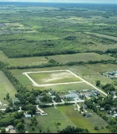 R26//Winnipeg Beach/Welcome to the Town of Winnipeg Beach! LAKEWOOD ESTATES! The newest subdivision...