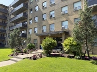 Everything close to home! Just minutes from Highway 401 at Markham and Lawrence and serviced by TTC... (image 2)