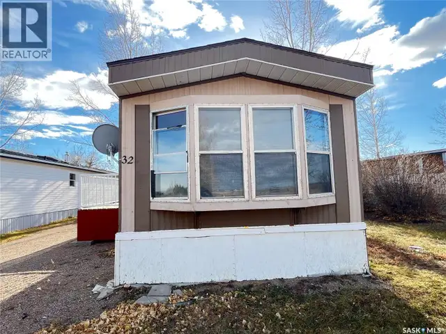 Cypress Mobile Home Park Maple Creek, Saskatchewan in Houses for Sale in Swift Current - Image 3