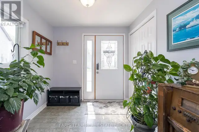 5632 PENETANGUISHENE ROAD Springwater (Elmvale), Ontario in Houses for Sale in Oakville / Halton Region - Image 6