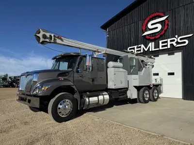 2018 International 7500 Swabbing Rig Truck KMS: 52,580 HRS: 4,696 Over $26K just spent in our shop o...