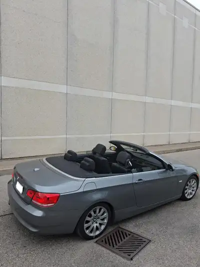 2007 BMW 328i in great condition. Driven 80,438 km. Runs smooth, well maintained.