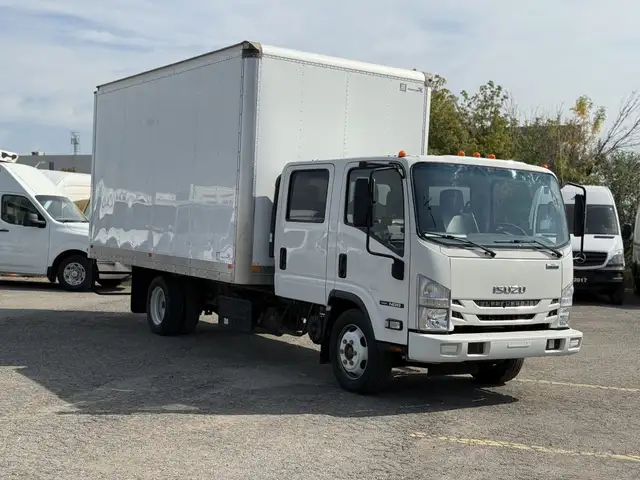 2022 Isuzu NRR CREW CAB | 16' BOX | LIFTGATE | DIESEL | 19500 GV in Cars & Trucks in Mississauga / Peel Region - Image 7