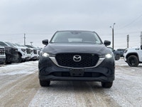 AMVIC Licensed Dealer * Leather Seats * Heated Front Seats * Heated Steering Wheel * Cruise Control... (image 2)