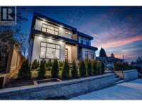 251 W 18TH STREET North Vancouver, British Columbia