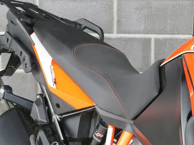 2020 KTM 1290 Super Adventure R in Sport Touring in Cambridge - Image 9
