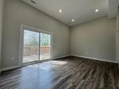 Updated 3 Bedroom 1.5 Bathroom Townhome in the Quiet Corunna, Ontario! Welcome to 357 Murray Street...