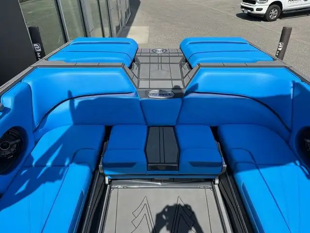 2022 SUPRA SL450 in Powerboats & Motorboats in St. Albert - Image 20