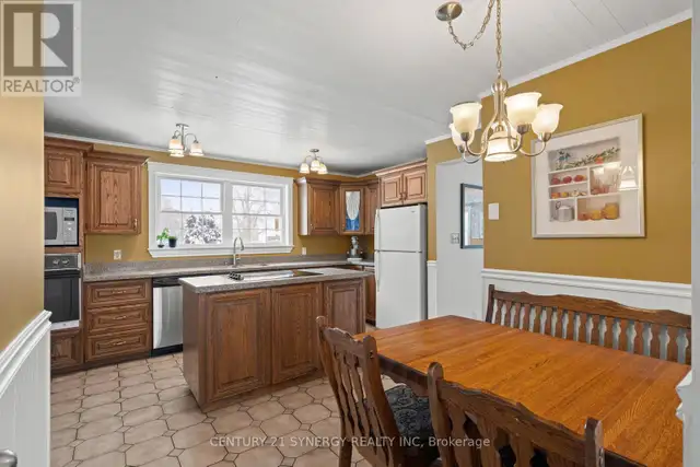 183 HAMILTON ROAD Russell, Ontario in Houses for Sale in Ottawa - Image 12