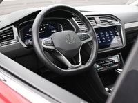 SUNROOF, LEATHERETTE, BLIND SPOT MONITORING,LANE DEPARTURE WARNING Engine: 4 Cylinder Engine 2.0L L/... (image 5)