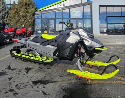 APPLY NOW: https://www.ridecollective.ca/get-pre-approved 2023 SKIDOO SUMMIT X EXPERT 165 850 E-TEC...