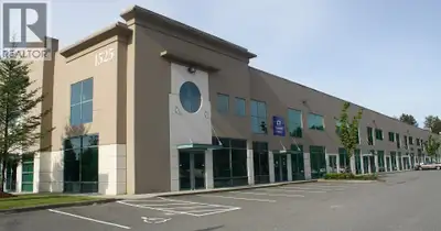 This 8,444 sq. ft. office/warehouse unit is located on Broadway Street in Port Coquitlam. Centralize...