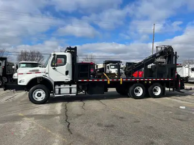 22ft Steel Flat Bed with Head Board, Winches and Straps, ''D'' Rings, Rear Mounted Hiab 144B-3 CL B...