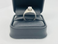 Gorgeous 1.00 Carat Diamond Wedding Set in VS1 Clarity H colour