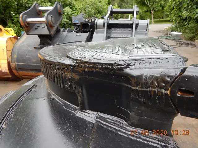 ESCO EXTREME DUTY 350-500 RIPPING-TRENCHING SHORING  24" &  48" in Heavy Equipment in City of Toronto - Image 14