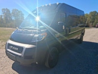 2022 ram promaster 3500 noir 2 portes de coté très rare gps cruise adaptatif banc chauffant vitres é... (image 2)