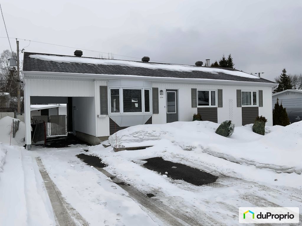 $440,000 - Bungalow for sale in Val-Belair — photo 1