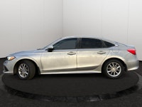 This Honda Civic Sedan has a powerful Regular Unleaded I-4 2.0 L/122 engine powering this Variable t... (image 1)