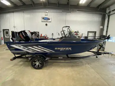 2026 SmokerCraft Excursion 176 DC Finished in Sapphire Blue The Excursion 176 DC by Smoker Craft off...