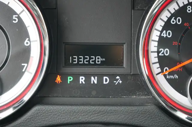 2018 Dodge Grand Caravan SXT Premium Plus WITH STOW & GO in Cars & Trucks in Red Deer - Image 38