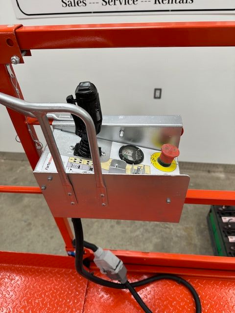 2017 Skyjack SJ3219 Electric Scissor Lift in Heavy Equipment in Hamilton - Image 15