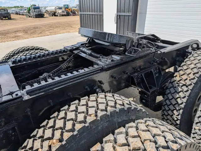 2020 KENWORTH W900L in Heavy Trucks in City of Montréal - Image 15