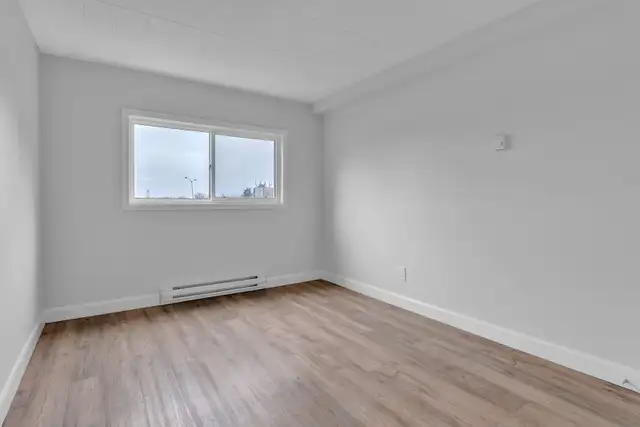 Village Towers Apartments - 2 Bedroom Apartment for Rent - Kings in Long Term Rentals in Kingston - Image 12