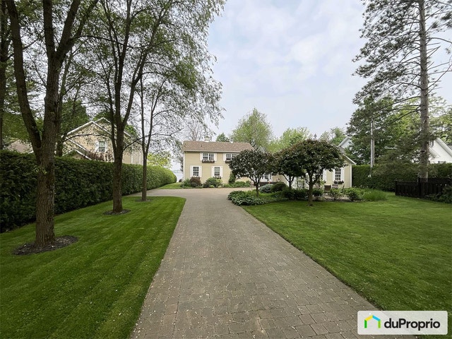 $995,000 - 2 Storey for sale in Venise-En-Quebec — photo 1