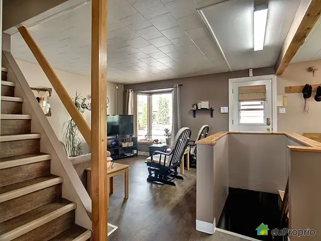$275,000 - Duplex for sale in Amqui in Houses for Sale in Rimouski / Bas-St-Laurent - Image 4