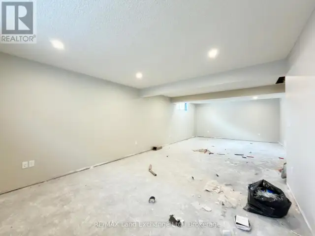 159 WESTLINKS DRIVE Saugeen Shores, Ontario in Houses for Sale in Owen Sound - Image 11