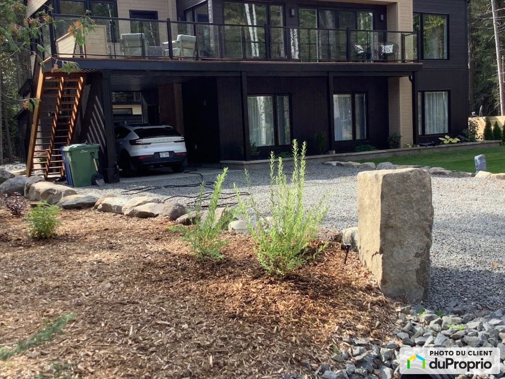 $940,000 - 2 Storey for sale in St-Donat — photo 2