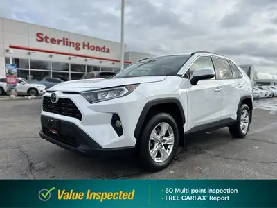 Conquer Canadian roads and city streets alike in this impeccably maintained 2021 Toyota RAV4 XLE, bo...