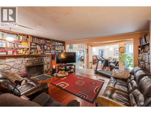 3935 Lakeside Road Penticton, British Columbia in Houses for Sale in Penticton - Image 22