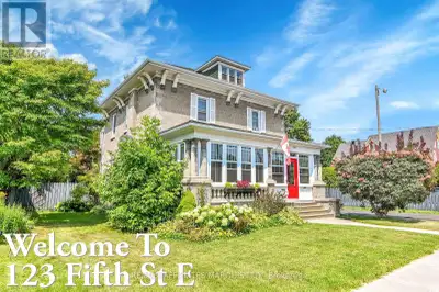 ***Motivated Sellers*** This beautifully maintained Century home located in the heart of the city ne...