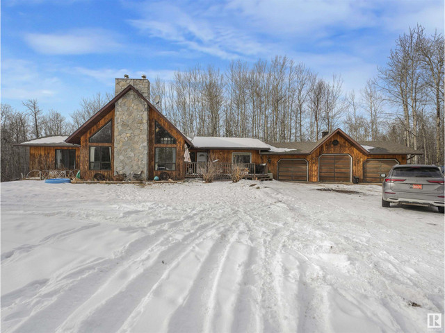 #109 52122 RGE RD 210 Rural Strathcona County, Alberta in Houses for Sale in Strathcona County - Image 2