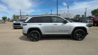 SPECIAL OFFER! This 2025 JEEP GRAND CHEROKEE LAREDO 4X4 has the following options Capri Leatherette/... (image 5)
