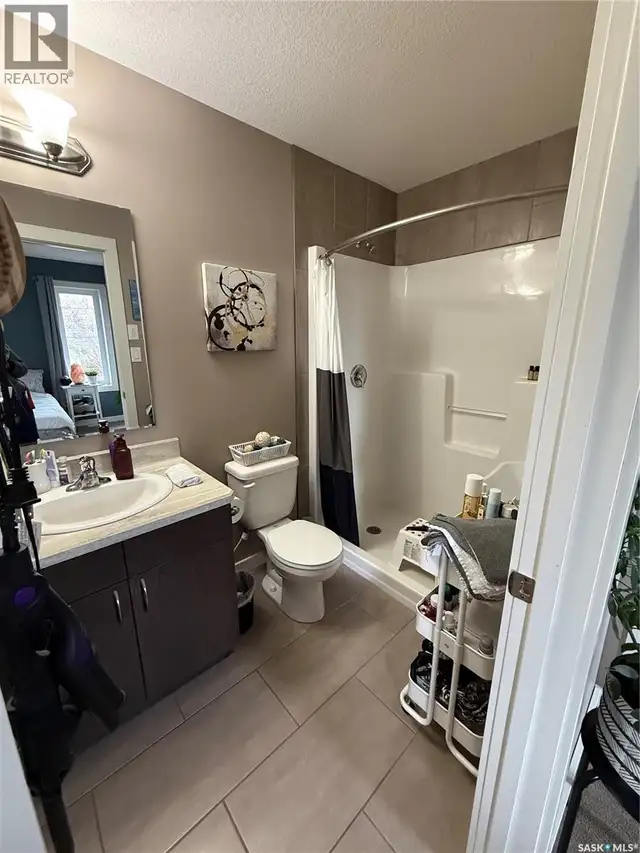 529 Alexandra STREET Weyburn, Saskatchewan in Houses for Sale in Regina - Image 15