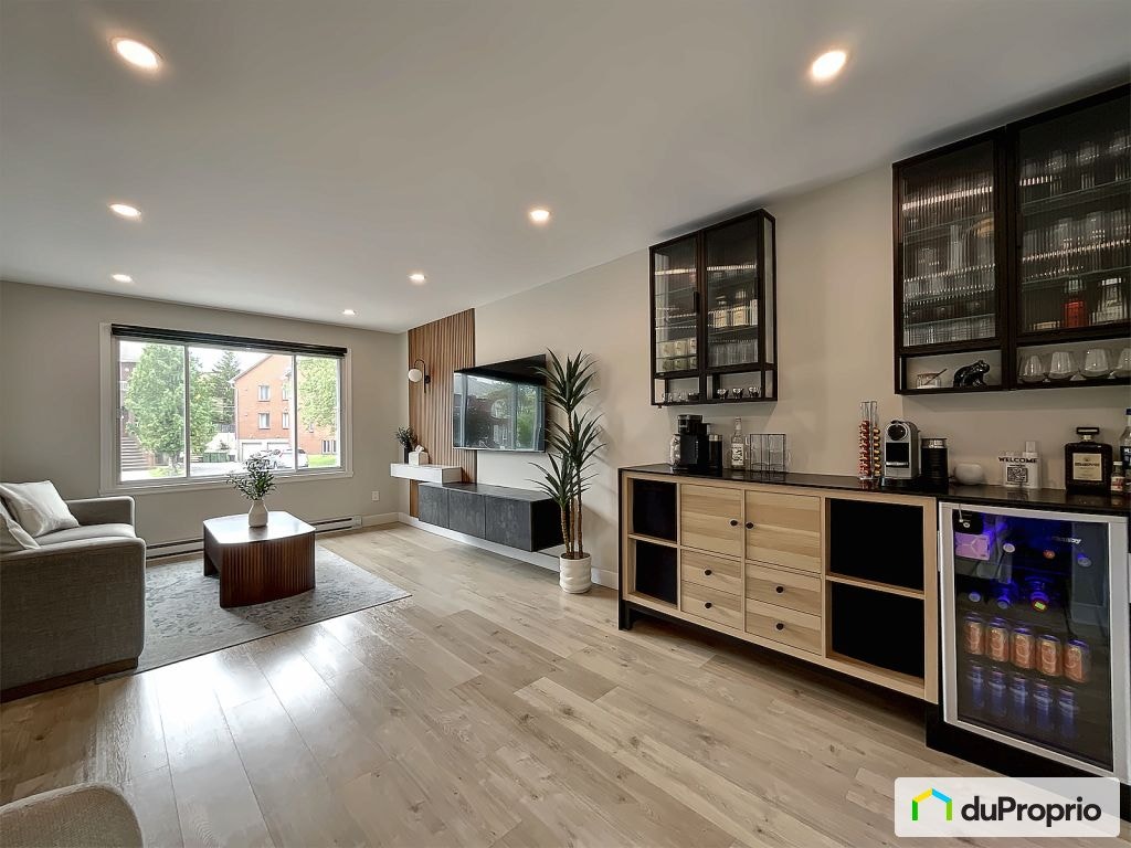 $779,000 - Townhouse for sale in LaSalle — photo 2