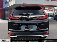 NO ACCIDENTS, LOW KMS!!!, ONE OWNER, CLEAN CARFAX, LOCAL TRADE, APPLE CARPLAY, ANDROID AUTO, BLUETOO... (image 8)