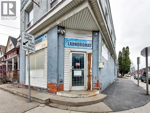 443 WENTWORTH Street N Hamilton, Ontario in Commercial & Office Space for Sale in Mississauga / Peel Region - Image 4